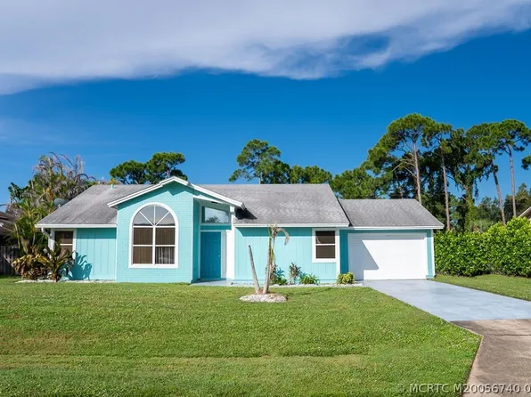 2284 SE Seafury Ln, Port Saint Lucie, FL 34952