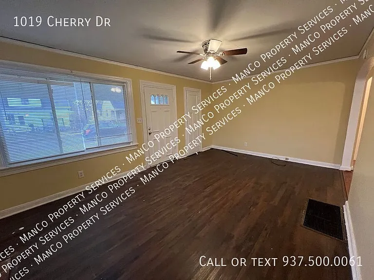 1019 Cherry Dr — Photo 9