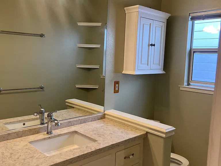 214 Elm St #1 — Photo 10