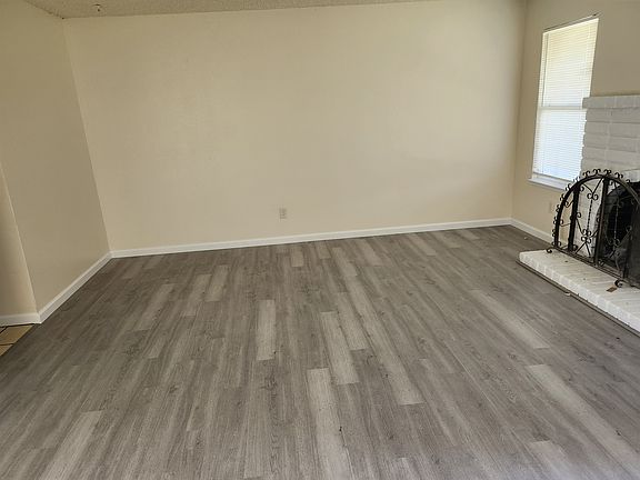 3rd image of 2648 El Pasado Dr