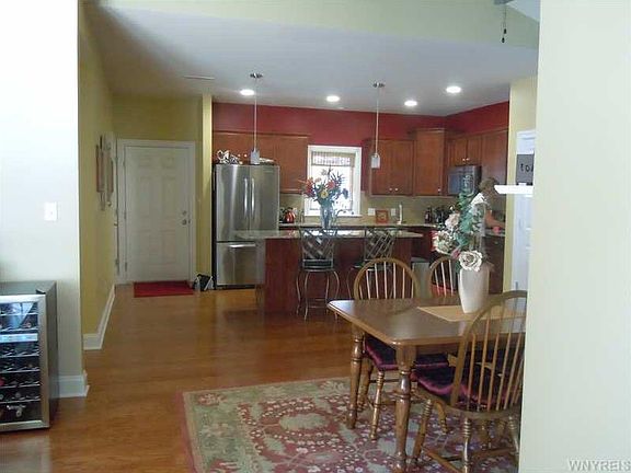 3rd image of 5665 Southwestern Blvd Unit 37B