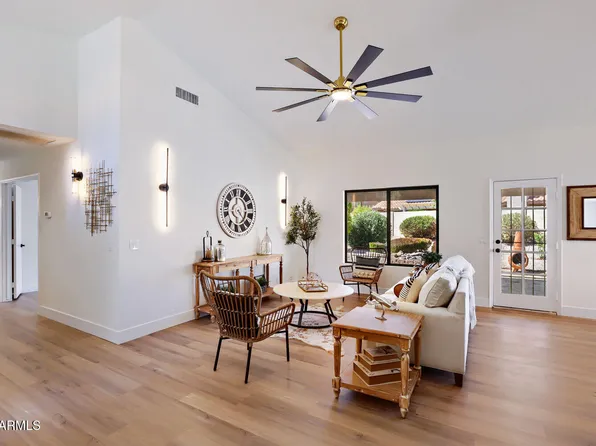 9232 W BEHREND Drive, Peoria, AZ 85382