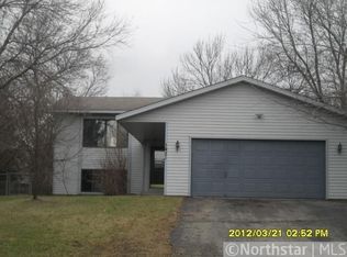 1421 80th St, Victoria, MN 55386