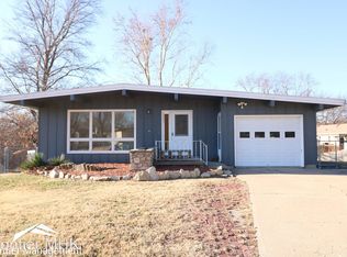 1903 Daisy Ct, Manhattan, KS 66502