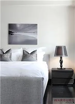 Sold by Warburg | media 12
