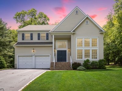2 McManus Dr, Bridgewater, NJ, 08807