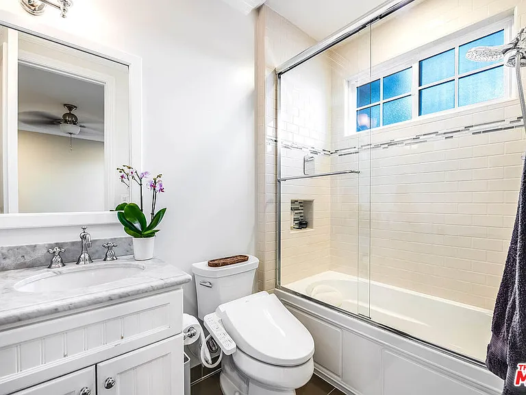 10515 Whipple St — Photo 34