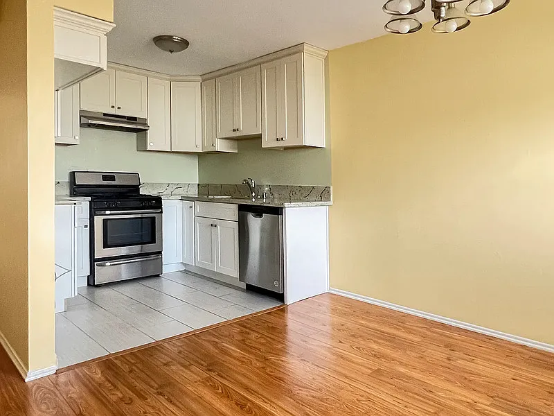 452 W California Ave #6