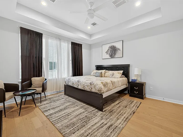 2617 Live Oak St — Photo 22