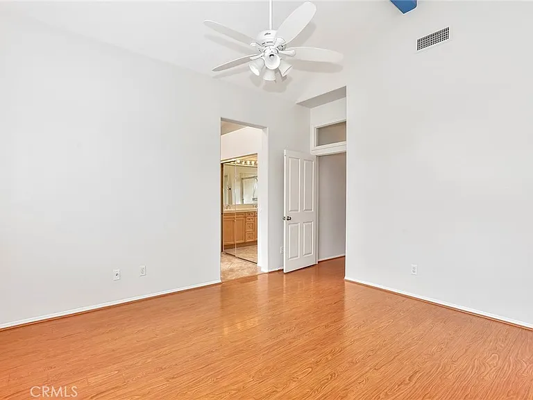 12944 Maxwell Dr — Photo 16