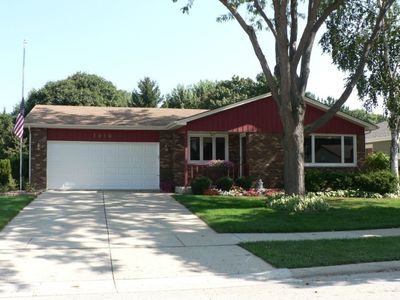 1910 Monday Dr, Elgin, IL, 60123