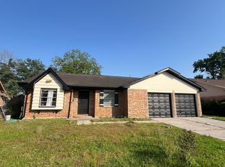 383 Sevenhampton Ln, Houston, TX 77015