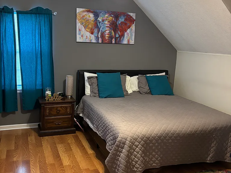 Master bedroom on the 2nd floor