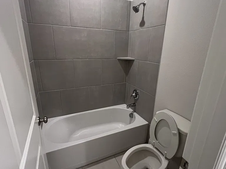 708 Palazzo Pl — Photo 10