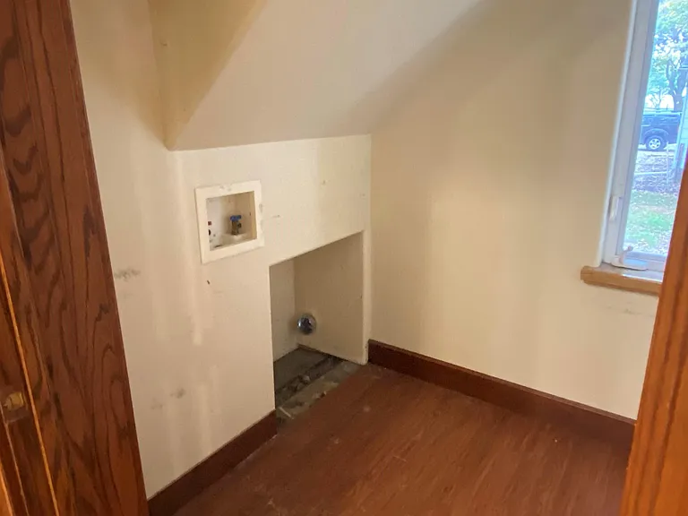 130 E North St #1 — Photo 11