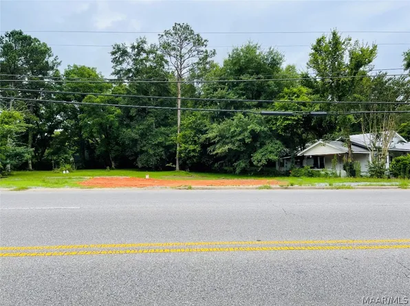 675 Gilmer Ave, Tallassee, AL 36078