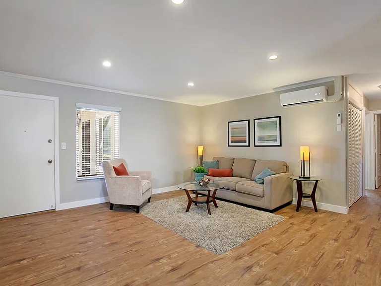 4405 Menlo Ave #1 — Photo 6