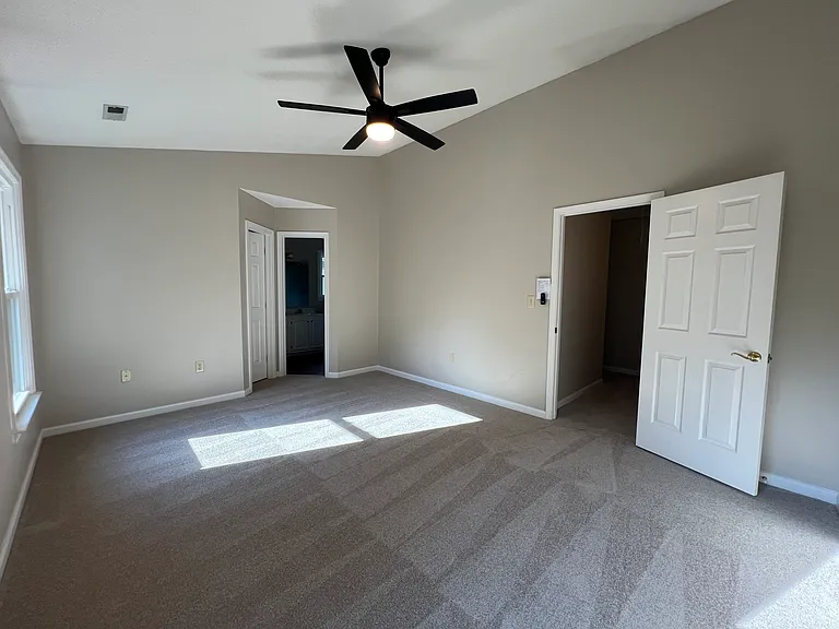 10 Winterthur Ct — Photo 38
