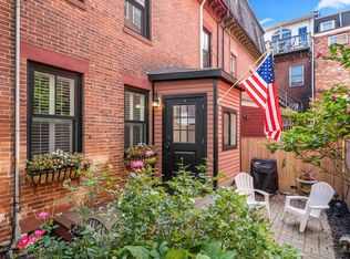 9R Salem St, Charlestown, MA 02129