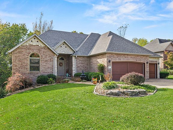 2nd image of 152 Dry Creek Lane