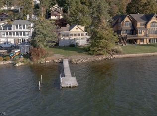 24 E Shore Trl, Sparta, NJ 07871