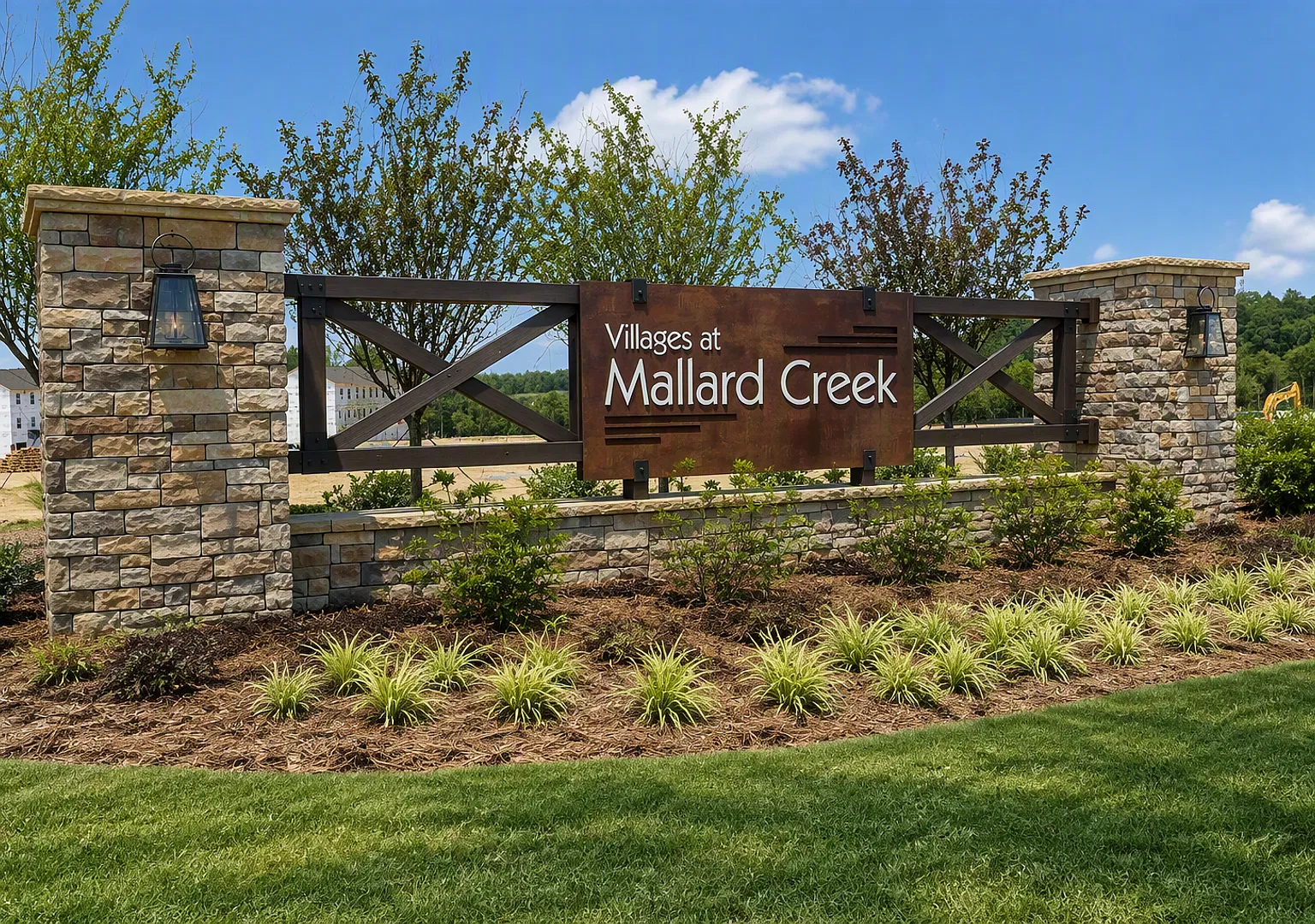 Beautiful 3bd/2.5bth Townhome - Villages At Mallard Creek - Ready Now — Photo 2