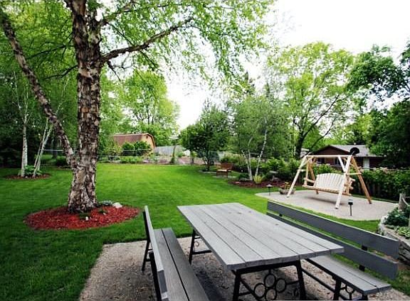 3rd image of 3109 Country Wood Dr