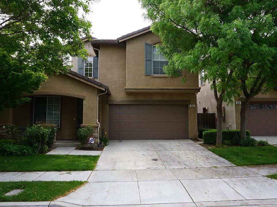 1st image of 952 Desmet Ln