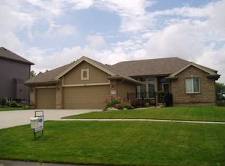 19702 Bellbrook Blvd, Gretna, NE 68028