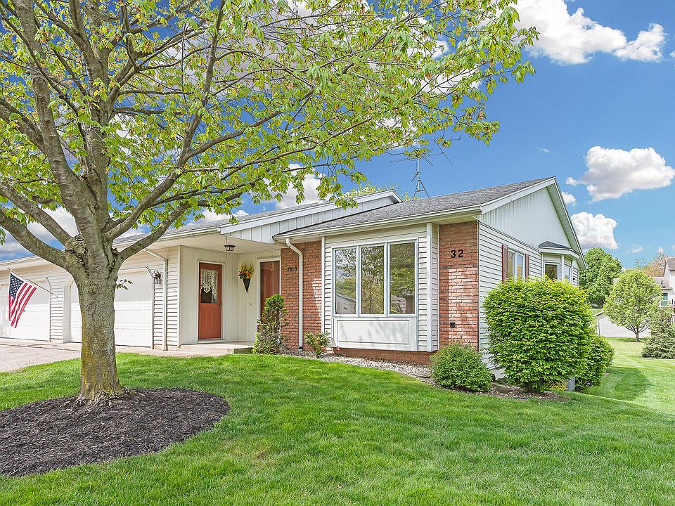 1st image of 2809 Bridgeside Dr SE