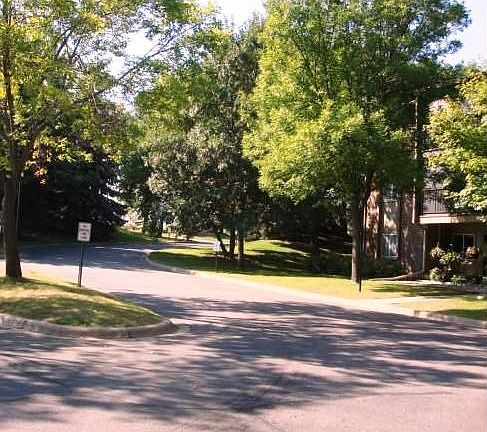 4th image of 3850 Plymouth Blvd APT 215