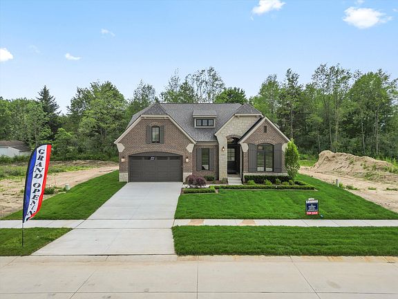 5th image of 57097 Meadowridge Dr