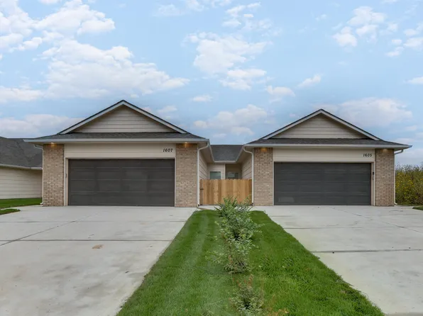 1641-1643 S Limuel St, Wichita, KS 67235