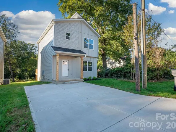1437 10th Ave SW, Hickory, NC 28602