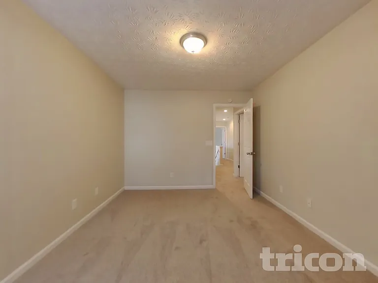 5316 Paddington Ln — Photo 14