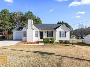 6194 Lauren Ln, Rex, GA 30273