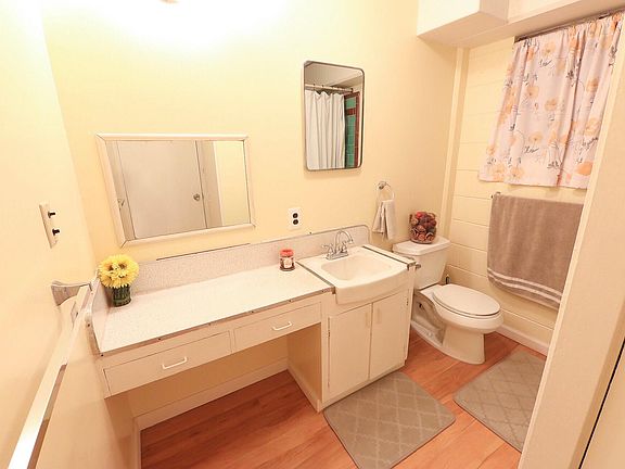 3rd image of 2626 Kuilei St APT K