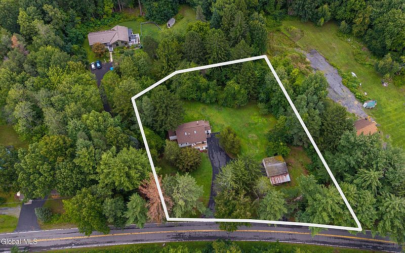 2nd image of 69 Ray Road