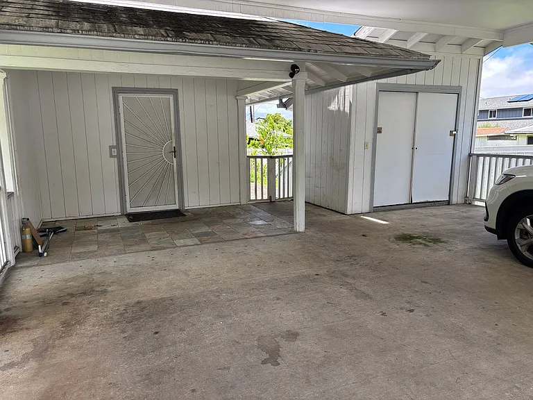 317 Kapulei St — Photo 21