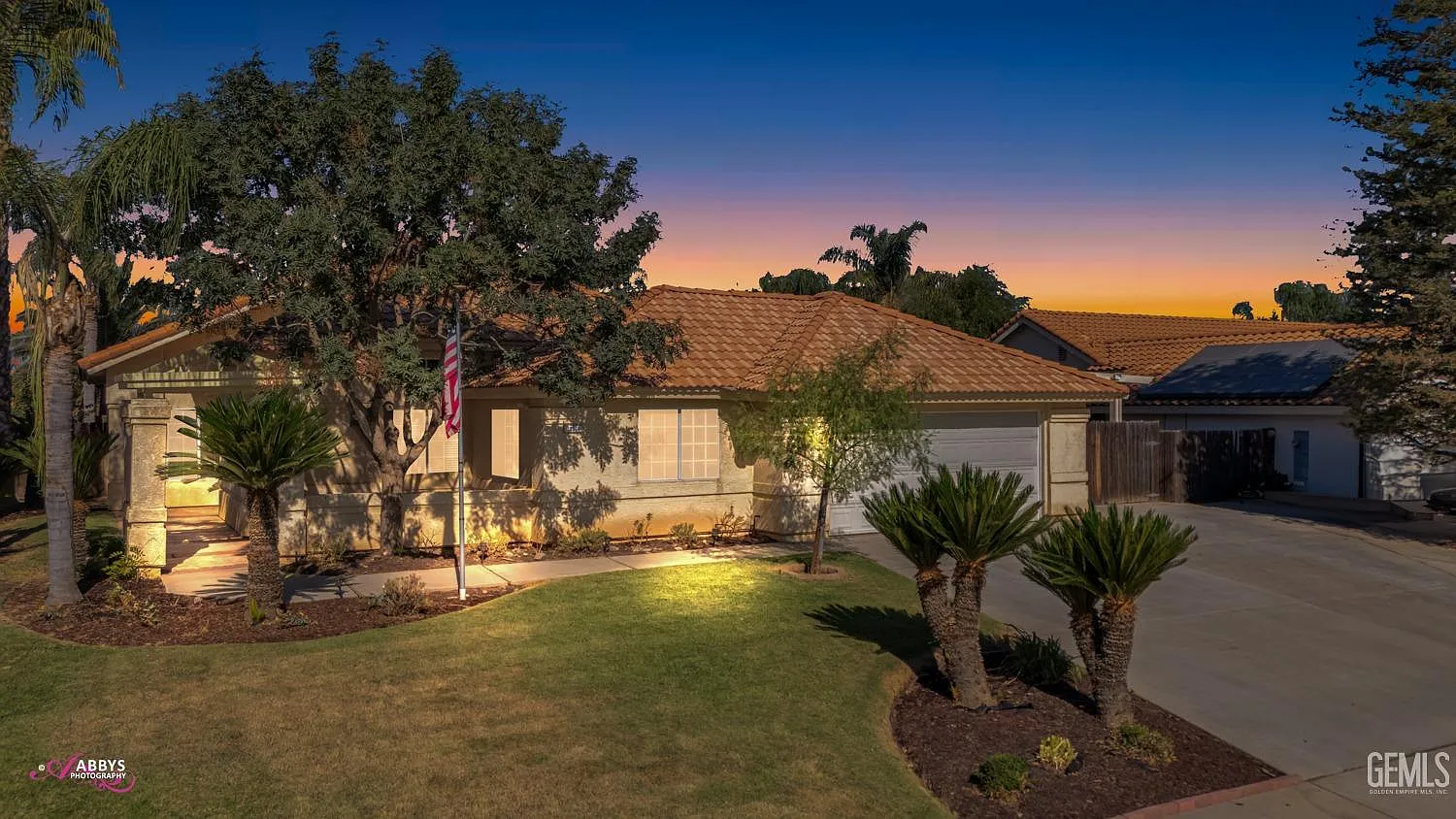 801 Arroyo Seco Dr photo 1
