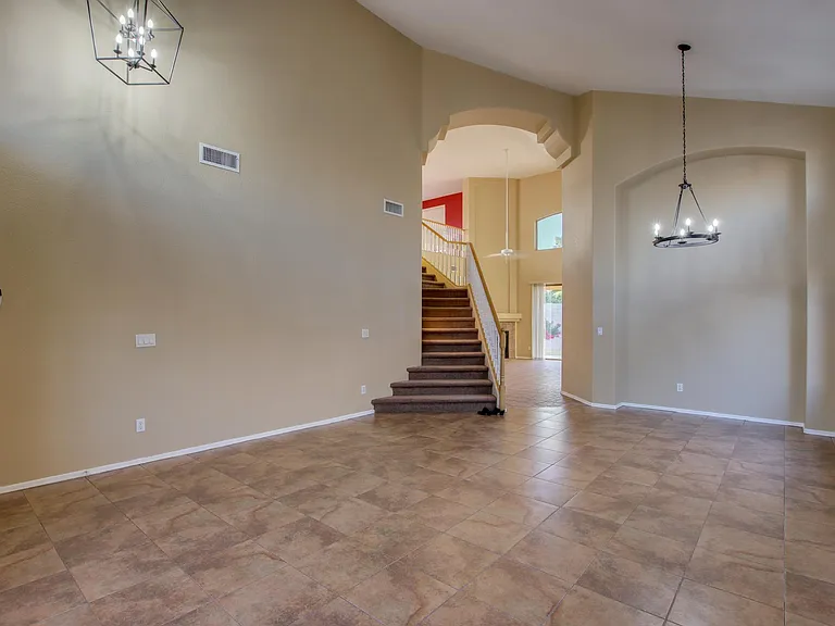 516 W Anderson Ave — Photo 6