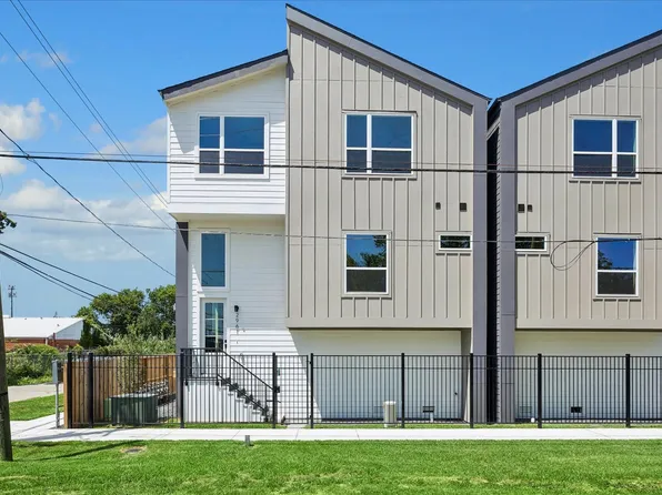 2961 Delafield St, Houston, TX 77023
