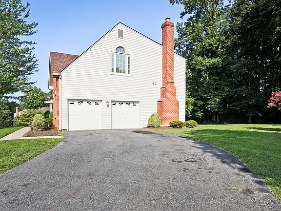 4th image of 12618 Lake Normandy Ln