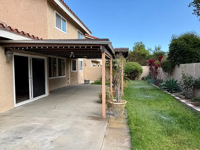 1745 N Pheasant St — Photo 14