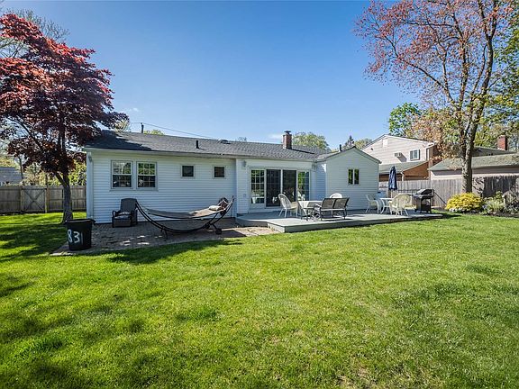 4th image of 83 Byron Way