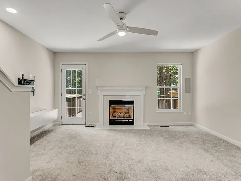 4264 Wheeled Caisson Sq — Photo 15