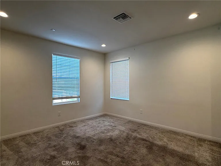 7631 Rubyred Glen Dr — Photo 12