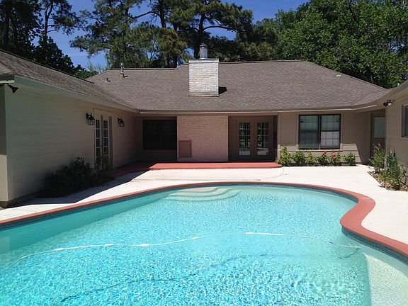 2nd image of 5903 Echo Lake Ln