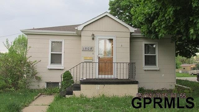 1st image of 1505 E 1st St