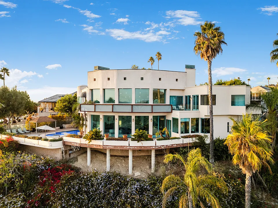 2261 Liane Ln